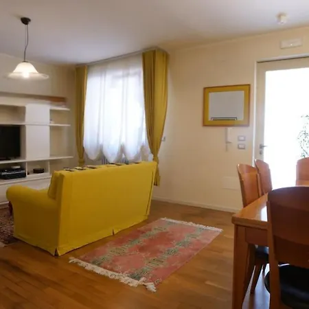 Da Paola Apartment *